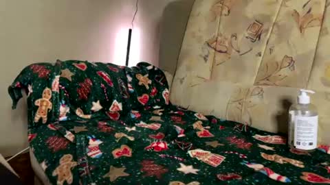 Snapshot of marinpeach chatting on 06-16-26, 05:04 Maria and Martin online show from 06-16-26, 05:04