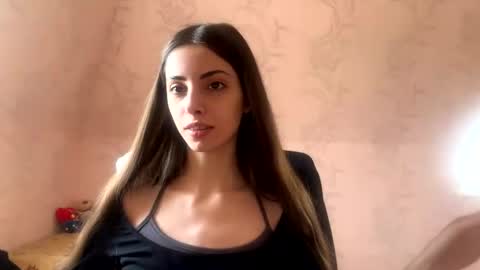 Snapshot of marinvorsburgh chatting on 05-29-26, 07:17 Anny online show from 05-29-26, 07:17