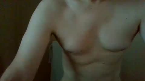 Snapshot of mario2026bi chatting on 07-22-26, 10:40 mario2026bi online show from 07-22-26, 10:40