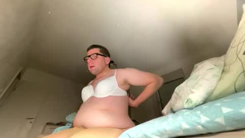 Snapshot of mariolindner524 chatting on 01-11-26, 01:10 mariolindner524 online show from 01-11-26, 01:10