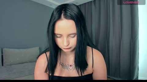 Snapshot of marisasue chatting on 03-12-25, 10:26 MarisaSue online show from 03-12-25, 10:26
