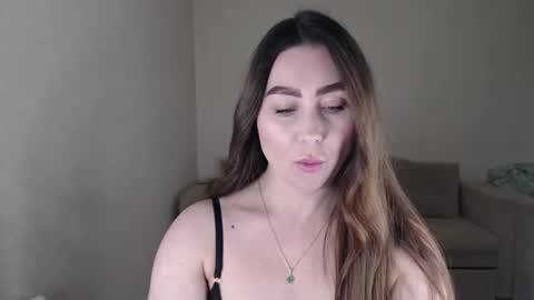 Snapshot of marishaarimova chatting on 10-03-25, 11:35 Marisha Arimova online show from 10-03-25, 11:35