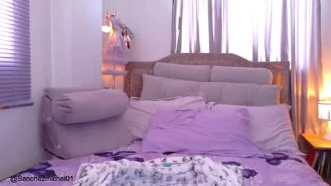    online show from 09-30-25, 07:52