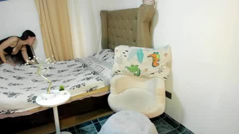 Snapshot of marjorieandersonxxx chatting on 05-28-26, 04:21 IM YOUR BABE GIRL LYCA online show from 05-28-26, 04:21