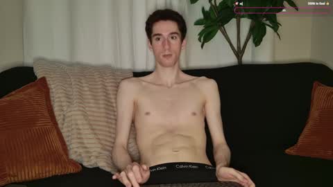 Snapshot of mark327645 chatting on 09-09-25, 06:02 Mark online show from 09-09-25, 06:02