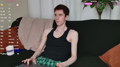 Snapshot of mark327645 chatting on 10-01-25, 07:42 Mark online show from 10-01-25, 07:42