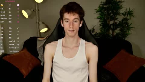 Snapshot of mark327645 chatting on 11-07-25, 05:57 Mark online show from 11-07-25, 05:57