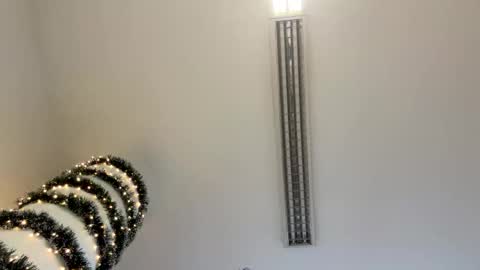 Mark online show from 12-16-25, 09:47