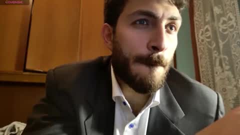 Snapshot of mark_ariete chatting on 05-08-26, 10:15 mark_ariete online show from 05-08-26, 10:15