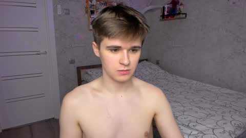 Snapshot of mark_bearcub chatting on 01-14-25, 03:26 Mark online show from 01-14-25, 03:26