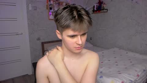 Snapshot of mark_bearcub chatting on 01-21-25, 05:30 Mark online show from 01-21-25, 05:30