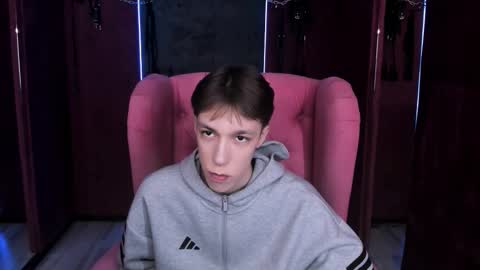 Mark online show from 10-19-25, 10:49