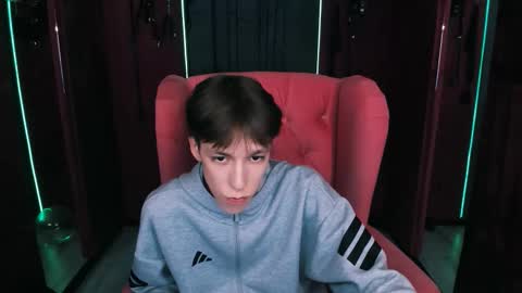 Mark online show from 10-27-25, 10:52