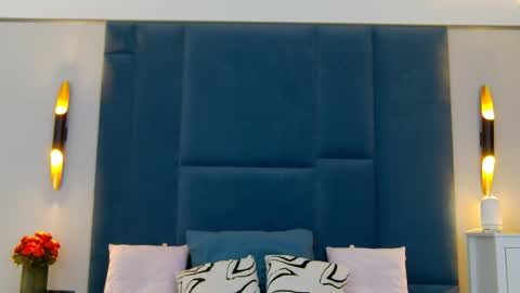 Snapshot of mark_hot_ chatting on 03-30-26, 10:22 Mark online show from 03-30-26, 10:22