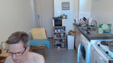 Snapshot of mark_islington chatting on 06-09-26, 10:38 mark_islington online show from 06-09-26, 10:38