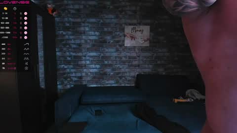 Snapshot of mark_normal chatting on 03-30-26, 01:39 Mark online show from 03-30-26, 01:39