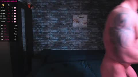 Snapshot of mark_normal chatting on 04-07-26, 01:28 Mark online show from 04-07-26, 01:28