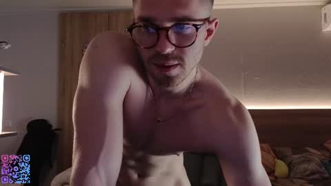 Mark online show from 06-21-26, 11:13