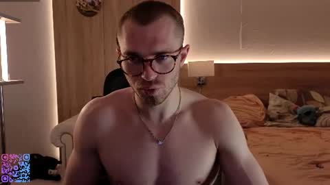 Mark online show from 06-27-26, 10:09