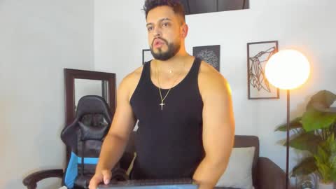 Snapshot of mark_x23 chatting on 01-12-26, 12:49 mark_x23 online show from 01-12-26, 12:49