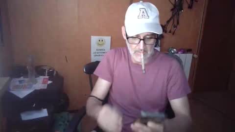 Snapshot of markbcnx chatting on 04-22-26, 07:15 markbcnx online show from 04-22-26, 07:15