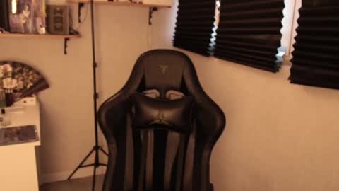 Mark online show from 02-22-25, 03:03