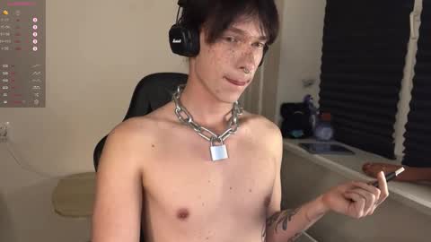 Mark online show from 10-23-25, 04:28