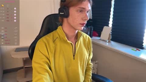 Snapshot of markcarthy chatting on 02-10-26, 12:31 Mark online show from 02-10-26, 12:31