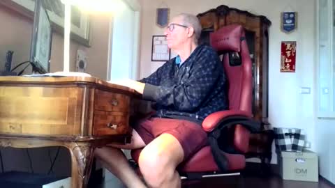 markmarkmark00 online show from 04-13-26, 09:26