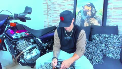 Sebastian online show from 12-17-24, 03:17