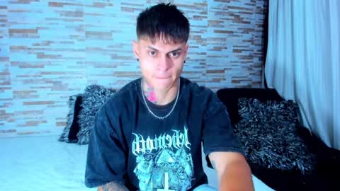 Sebastian online show from 01-08-25, 04:34