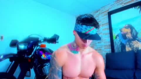 Sebastian online show from 03-12-25, 04:41