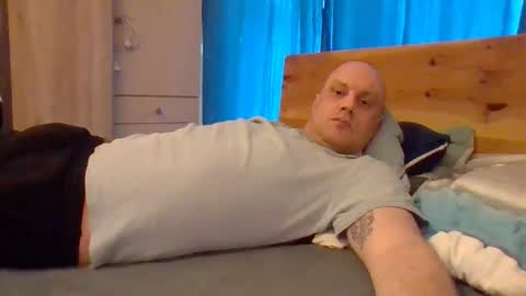 Snapshot of markus_7 chatting on 02-12-26, 07:58 markus_7 online show from 02-12-26, 07:58