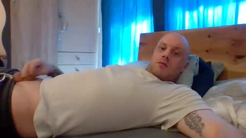 Snapshot of markus_7 chatting on 03-19-26, 09:02 markus_7 online show from 03-19-26, 09:02