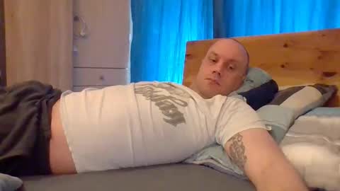 Snapshot of markus_7 chatting on 03-30-26, 07:42 markus_7 online show from 03-30-26, 07:42