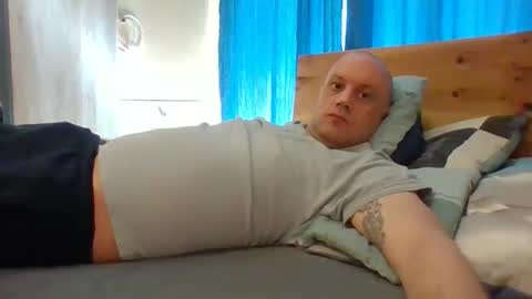 Snapshot of markus_7 chatting on 04-08-26, 11:32 markus_7 online show from 04-08-26, 11:32