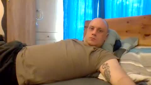 Snapshot of markus_7 chatting on 06-16-26, 09:12 markus_7 online show from 06-16-26, 09:12