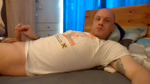 Snapshot of markus_7 chatting on 06-19-26, 06:18 markus_7 online show from 06-19-26, 06:18