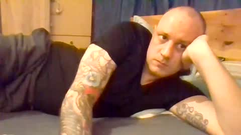 Snapshot of markus_7 chatting on 07-08-26, 07:29 markus_7 online show from 07-08-26, 07:29