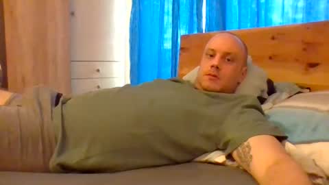 Snapshot of markus_7 chatting on 07-16-26, 12:55 markus_7 online show from 07-16-26, 12:55