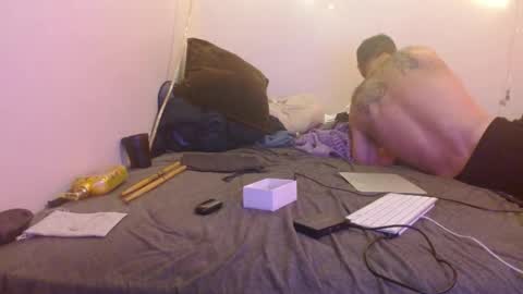 markymark101825061 online show from 01-02-25, 10:48