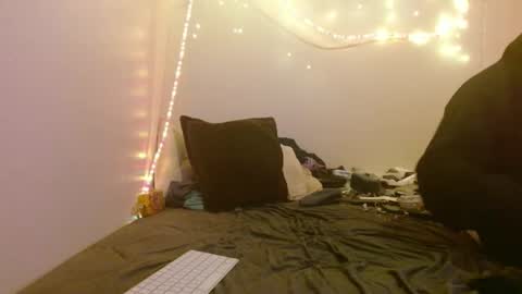 markymark101825061 online show from 01-07-25, 05:33