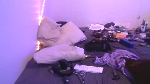 markymark101825061 online show from 01-09-25, 01:02