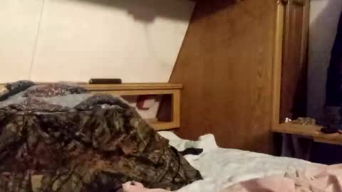 markymark101825061 online show from 01-15-26, 01:54