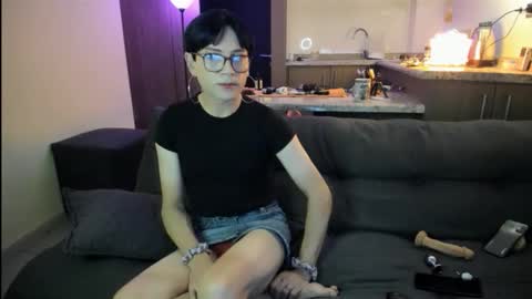 Snapshot of marla85 chatting on 06-11-26, 02:53 marla85 online show from 06-11-26, 02:53