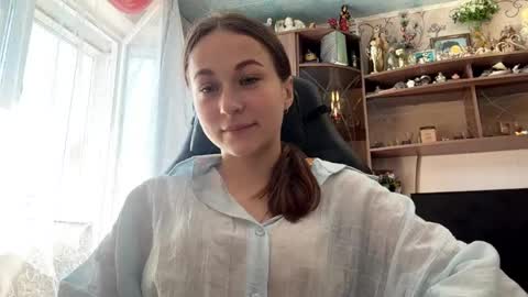 Lena online show from 06-05-26, 06:42