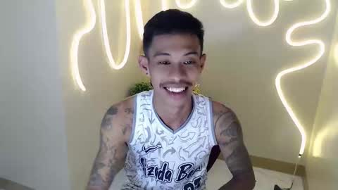 marlmoreno10 online show from 01-10-26, 07:54