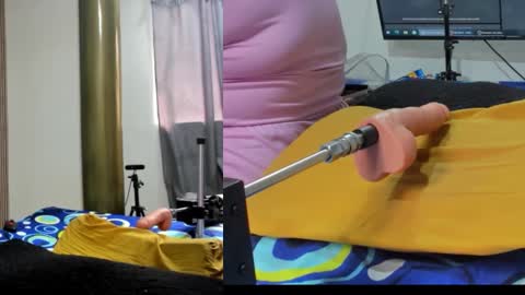 Snapshot of marlyn_black chatting on 12-19-25, 06:59 marlyn_black online show from 12-19-25, 06:59