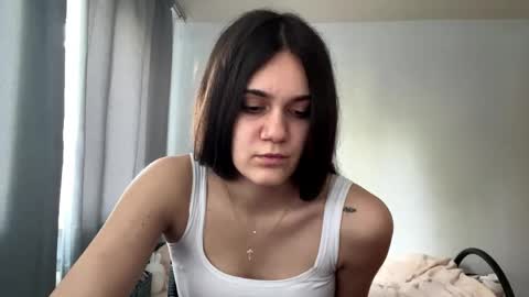Snapshot of marlysronk chatting on 05-25-26, 03:29 Mary online show from 05-25-26, 03:29