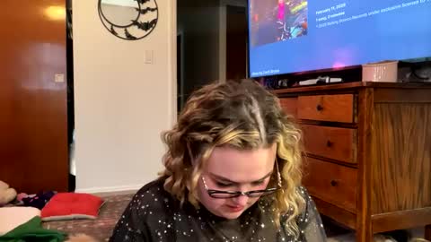 maroon_moon online show from 02-13-25, 07:10